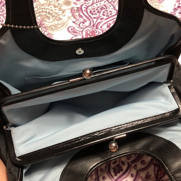 Genuine Coach Purse - Picture 5 of 6